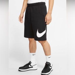 NWT Nike Mens Cotton Shorts XL